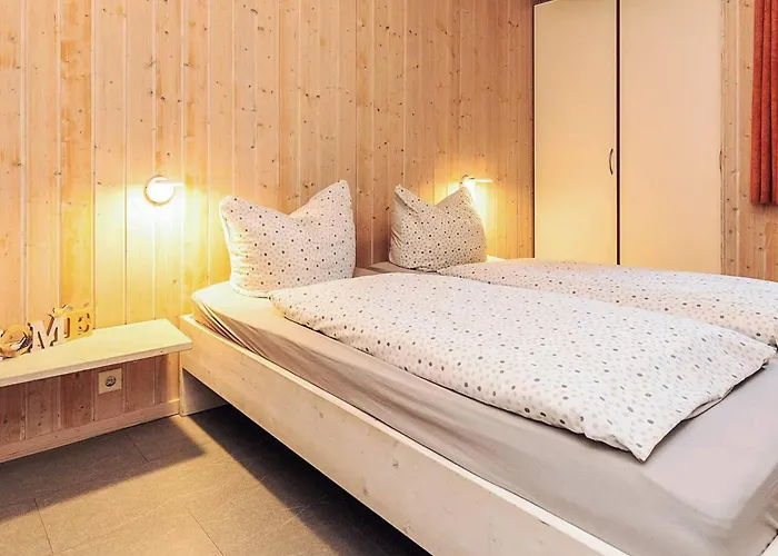 4 Star In Ottendorf Feriehus *