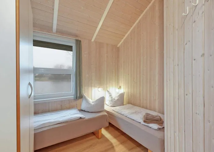 4 Star In Ottendorf Feriehus *