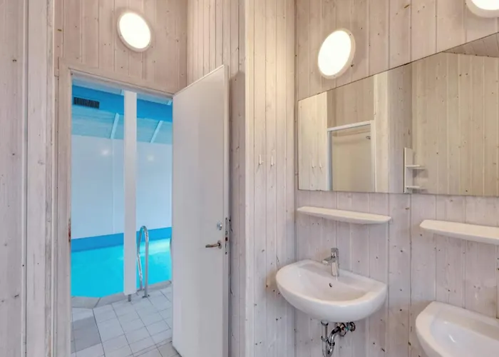 4 Star In Ottendorf Feriehus *